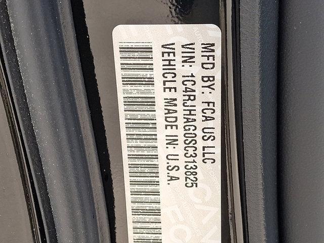 new 2025 Jeep Grand Cherokee car, priced at $46,730