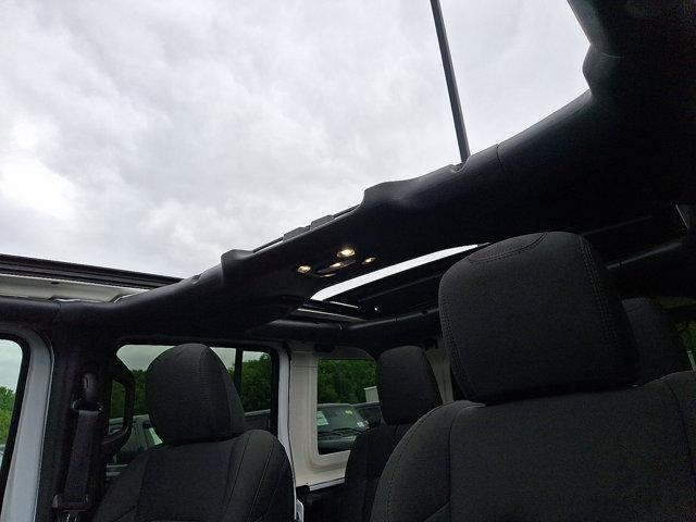 used 2021 Jeep Wrangler car, priced at $35,810