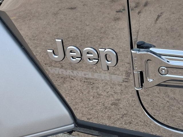 new 2025 Jeep Wrangler car, priced at $52,270