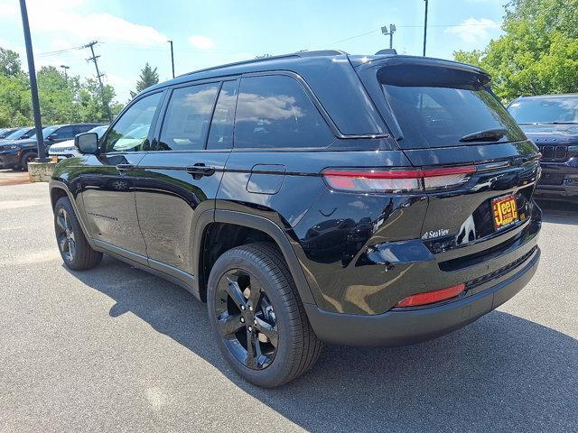 new 2025 Jeep Grand Cherokee car, priced at $52,735