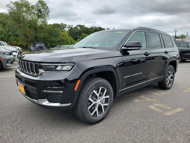 new 2024 Jeep Grand Cherokee L car, priced at $54,910