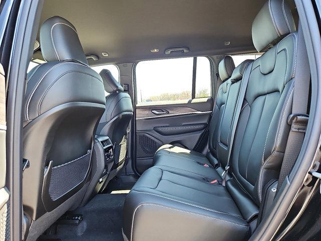 new 2025 Jeep Grand Cherokee car, priced at $47,495