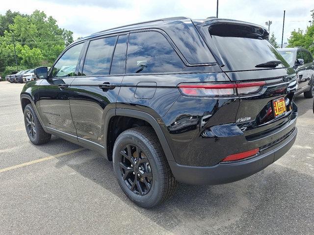 new 2025 Jeep Grand Cherokee car, priced at $46,730