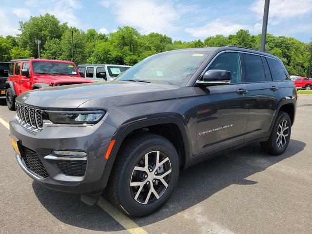 new 2024 Jeep Grand Cherokee car, priced at $52,810