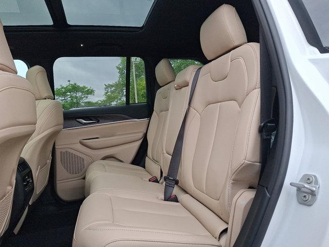 new 2025 Jeep Grand Cherokee car, priced at $49,415