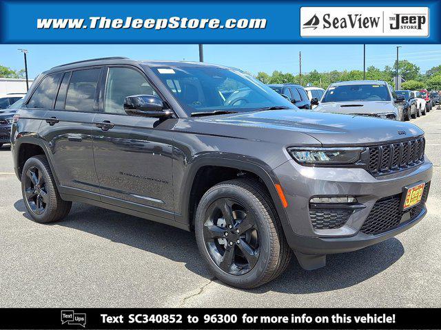 new 2025 Jeep Grand Cherokee car, priced at $52,735
