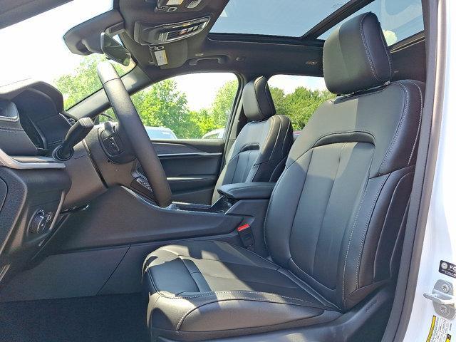 new 2025 Jeep Grand Cherokee car, priced at $49,415