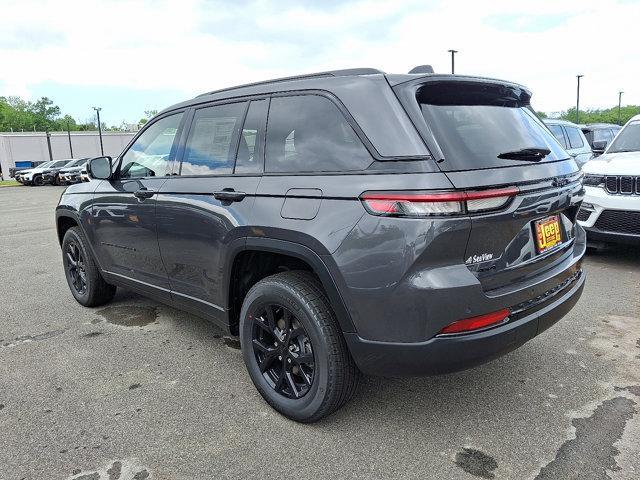 new 2025 Jeep Grand Cherokee car, priced at $46,730