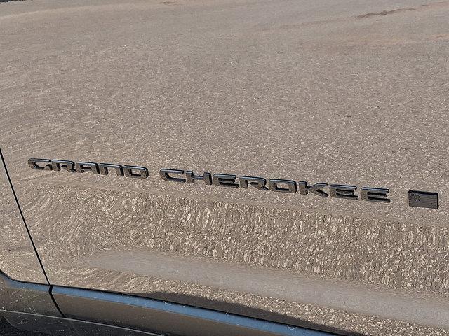 new 2025 Jeep Grand Cherokee car, priced at $55,660