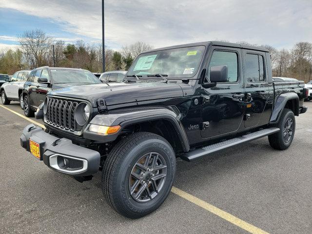 new 2024 Jeep Gladiator car, priced at $49,260