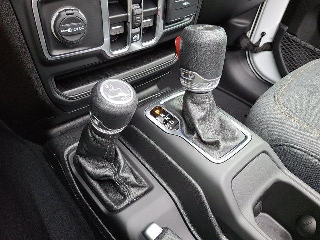 new 2025 Jeep Wrangler car, priced at $53,270