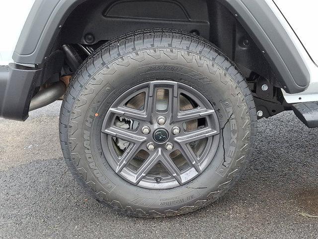 new 2025 Jeep Wrangler car, priced at $53,270