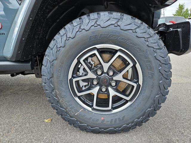 new 2025 Jeep Wrangler car, priced at $64,095
