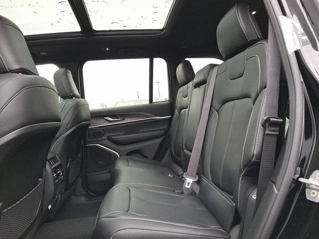 new 2025 Jeep Grand Cherokee car, priced at $54,310