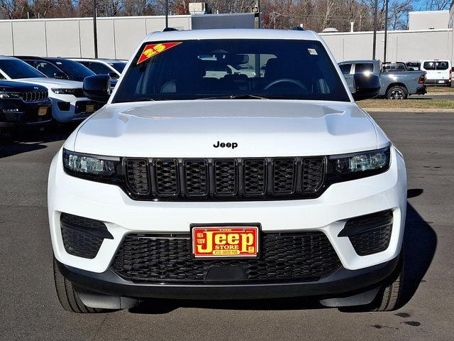 used 2023 Jeep Grand Cherokee car, priced at $35,810