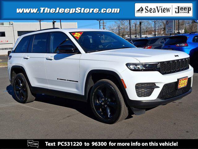 used 2023 Jeep Grand Cherokee car, priced at $35,810