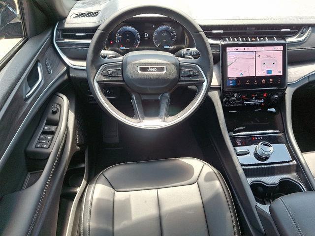 new 2025 Jeep Grand Cherokee car, priced at $50,010