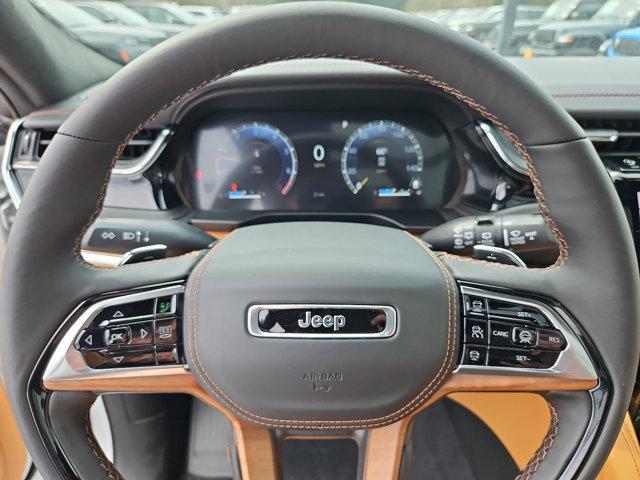new 2025 Jeep Grand Cherokee car, priced at $65,940