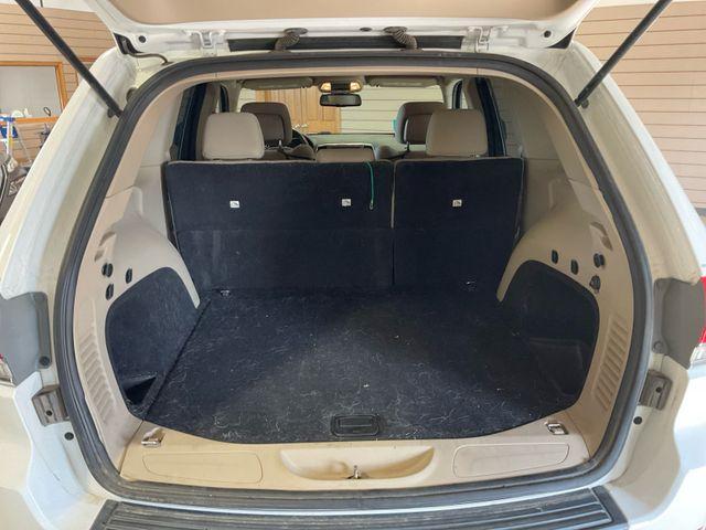 used 2015 Jeep Grand Cherokee car, priced at $13,995