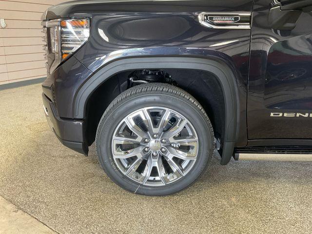 new 2025 GMC Sierra 1500 car, priced at $74,355