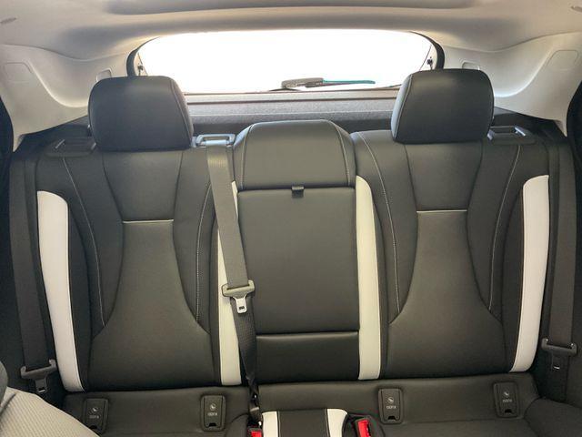 new 2025 Buick Envision car, priced at $43,240