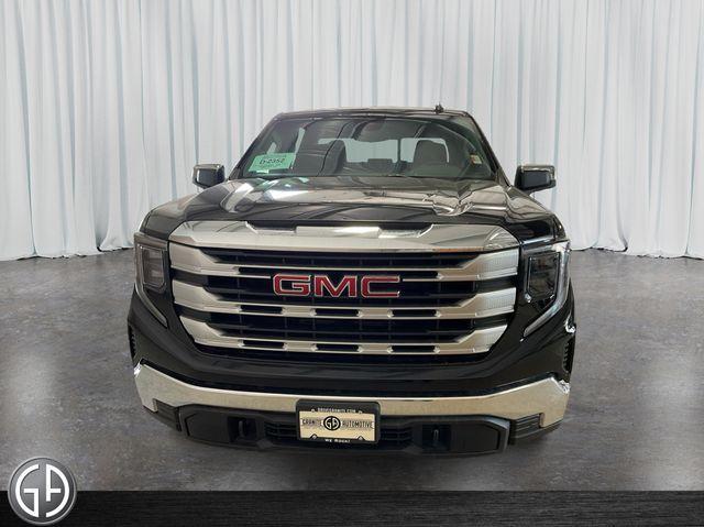 new 2024 GMC Sierra 1500 car, priced at $52,829