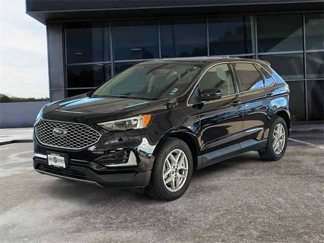 used 2024 Ford Edge car, priced at $34,995