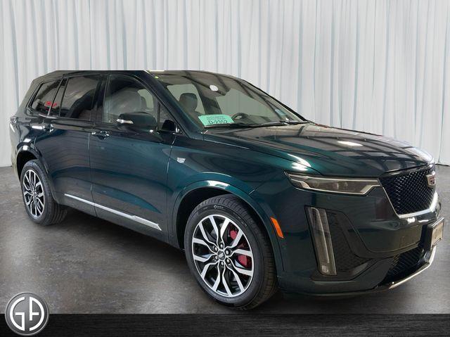 used 2025 Cadillac XT6 car, priced at $65,995