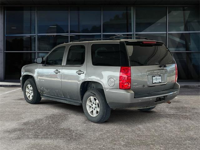 used 2009 GMC Yukon car, priced at $11,995