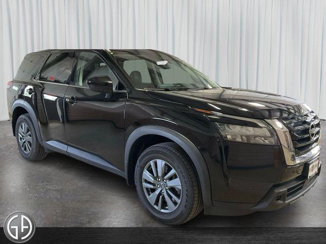 used 2023 Nissan Pathfinder car, priced at $29,995