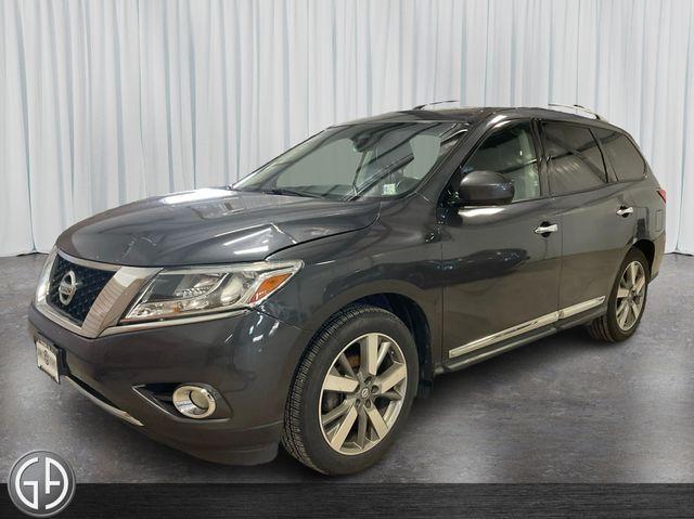 used 2014 Nissan Pathfinder car, priced at $6,000