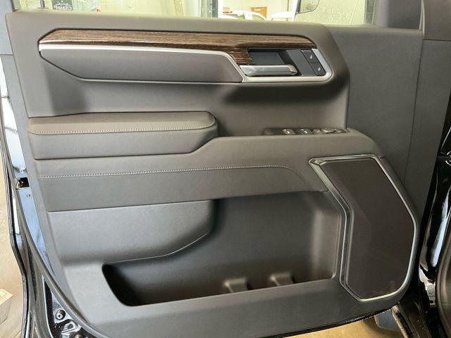new 2025 GMC Sierra 1500 car, priced at $49,640