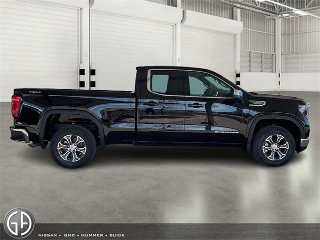 new 2025 GMC Sierra 1500 car, priced at $49,640