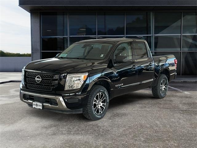 used 2023 Nissan Titan car, priced at $36,963