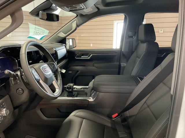 new 2025 GMC Sierra 1500 car, priced at $61,565