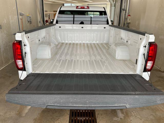 new 2024 GMC Sierra 1500 car, priced at $43,830