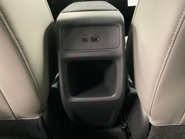 new 2025 Buick Envista car, priced at $31,285