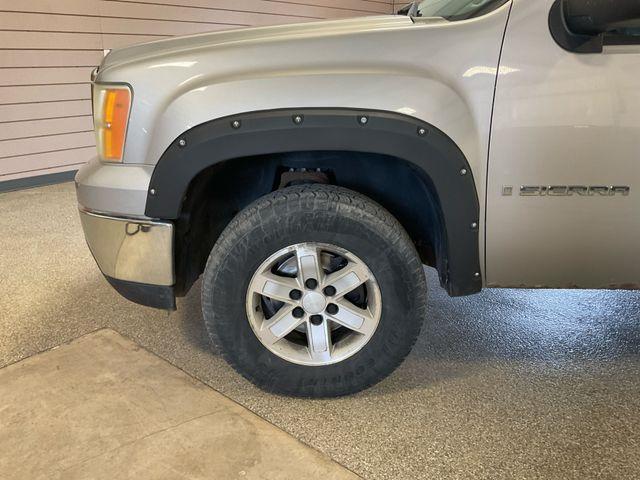 used 2009 GMC Sierra 1500 car, priced at $12,995