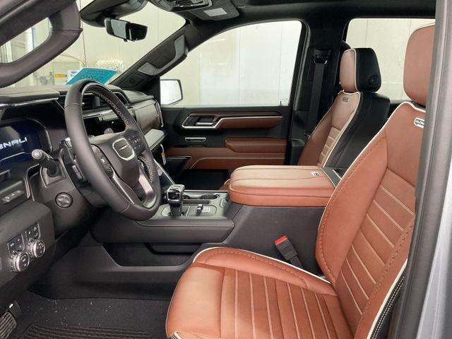 new 2025 GMC Sierra 1500 car, priced at $84,055