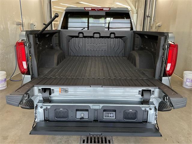 new 2025 GMC Sierra 1500 car, priced at $84,055