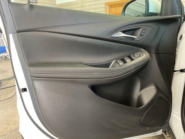 new 2025 Buick Encore GX car, priced at $29,235