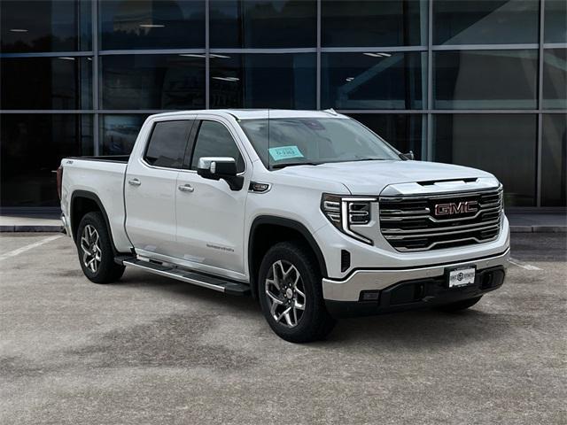 new 2024 GMC Sierra 1500 car, priced at $70,728