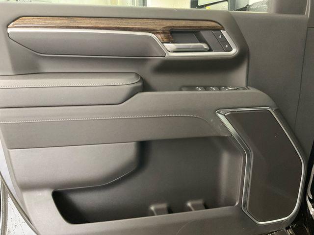 new 2025 GMC Sierra 2500 car, priced at $74,180