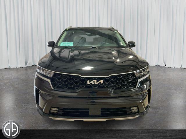 used 2022 Kia Sorento Hybrid car, priced at $31,995