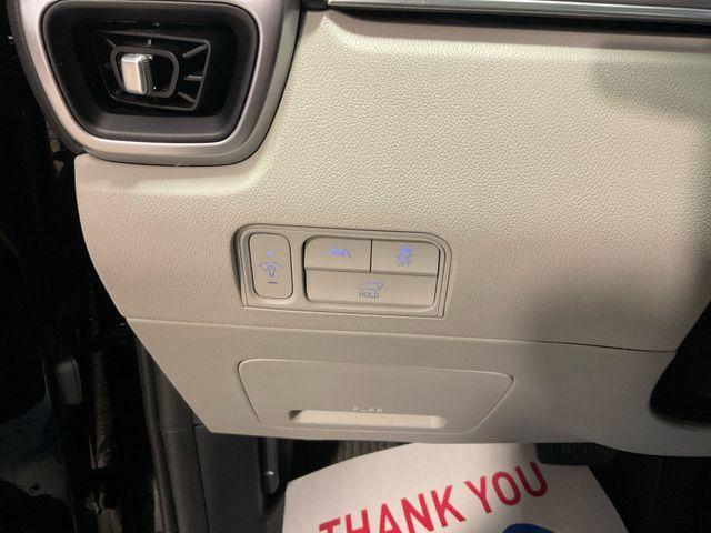 used 2022 Kia Sorento Hybrid car, priced at $31,995