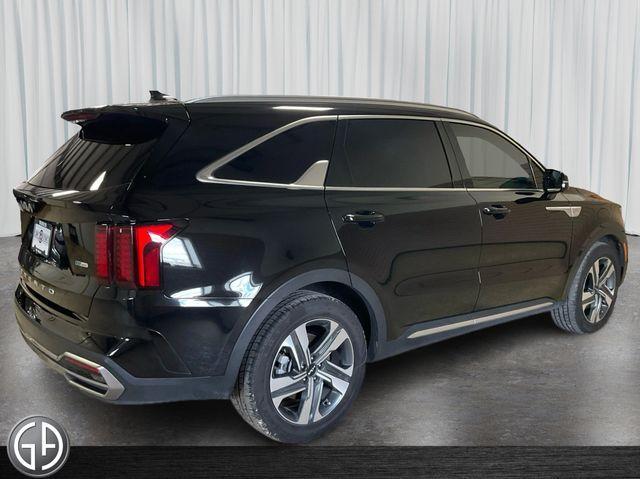 used 2022 Kia Sorento Hybrid car, priced at $31,995