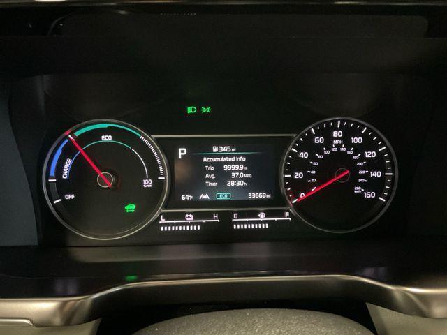 used 2022 Kia Sorento Hybrid car, priced at $31,995