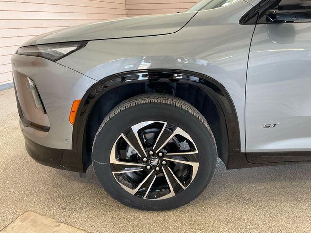 new 2025 Buick Enclave car, priced at $55,535