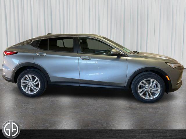 new 2025 Buick Envista car, priced at $25,290