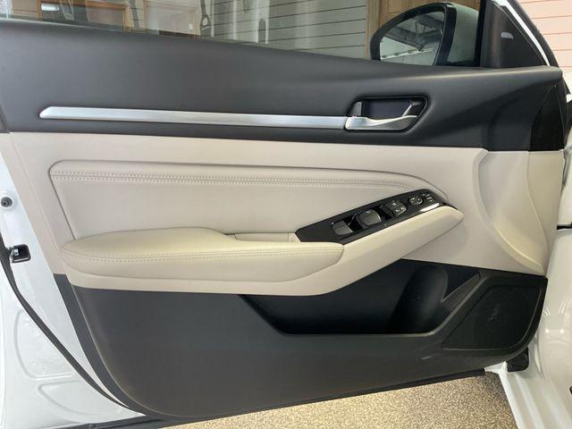 used 2023 Nissan Altima car, priced at $29,995
